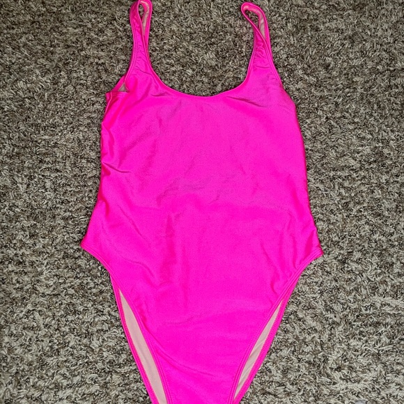Pink One piece swimsuit - Picture 1 of 4